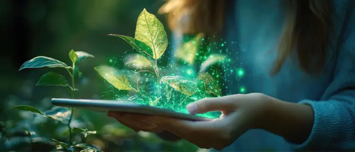 blog-huella-tecnologica-y-productividad_big personas en evento o capacitacion con portátiles alquiladas