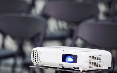 ¿Qué se debe tener en cuenta al elegir un Video Beam?