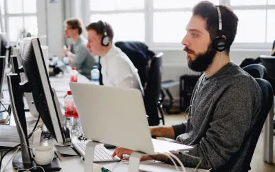 Alquiler de computadores: servicio ágil y de calidad para que su empresa nunca se detenga